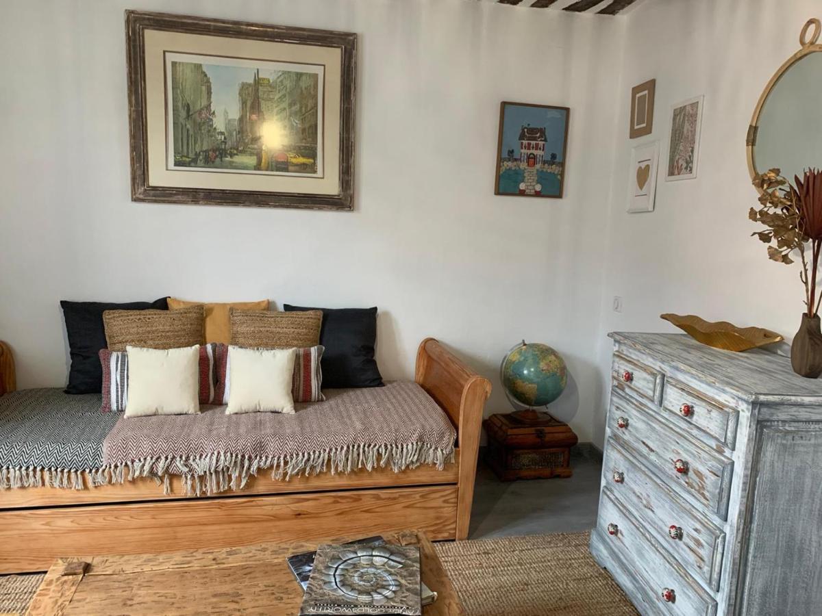 Studio Wanderlust Le Bar-sur-Loup Exterior foto